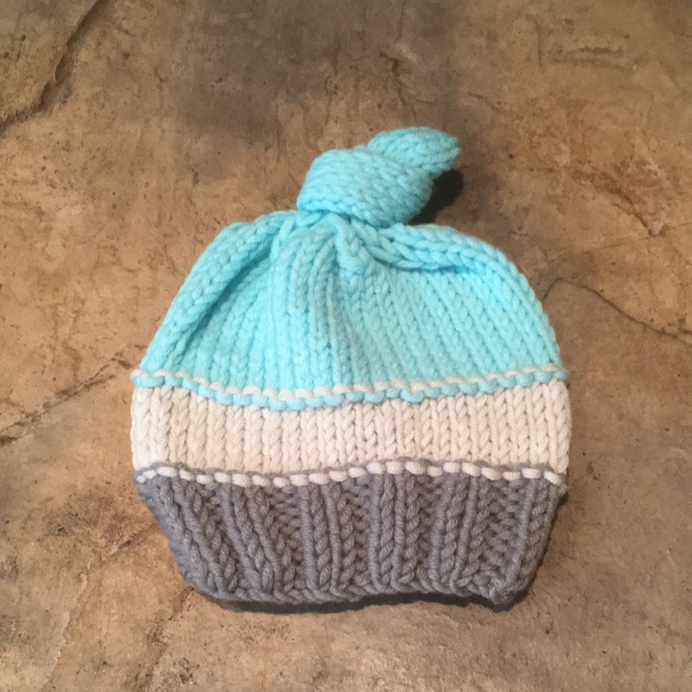 Newborn Picture Set - Picture 4 of 4